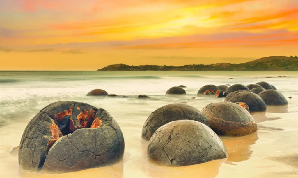 Moeraki boulders, New Zealand