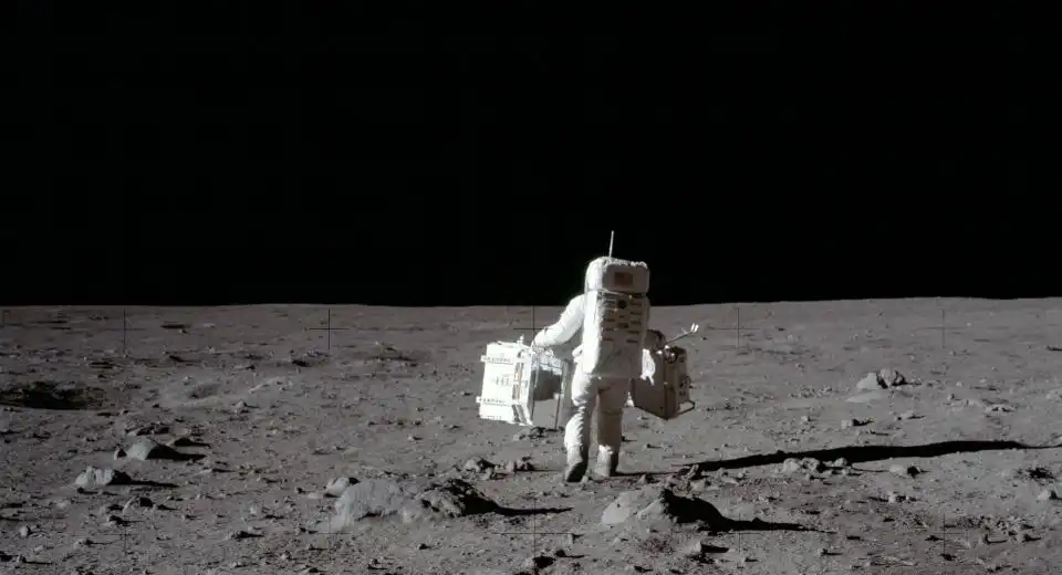 Moon landing 1