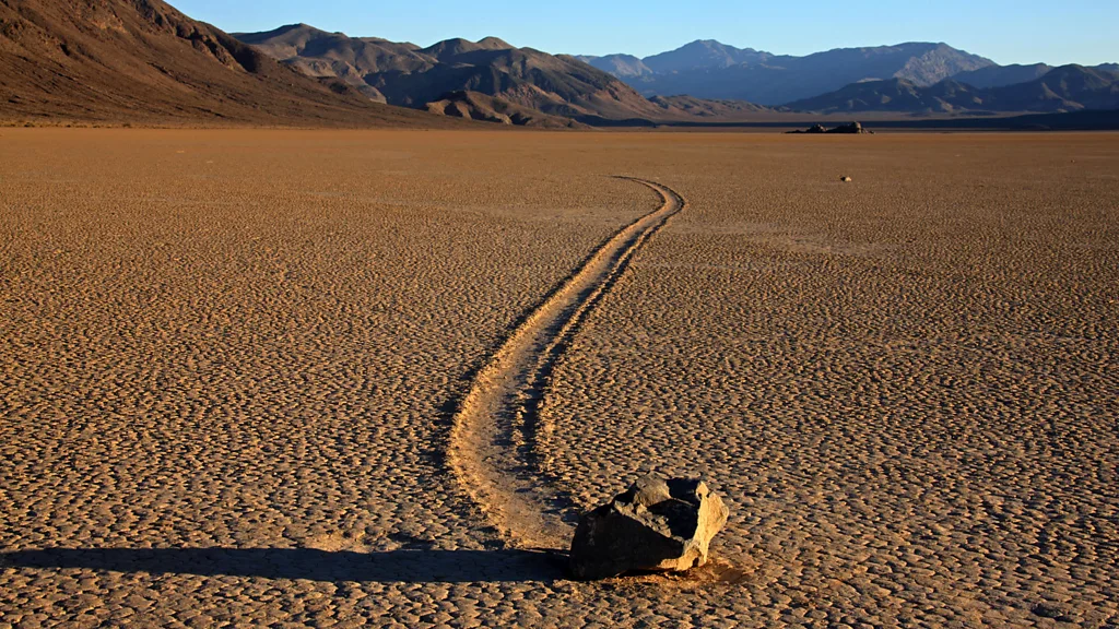 Sailing Stones, US